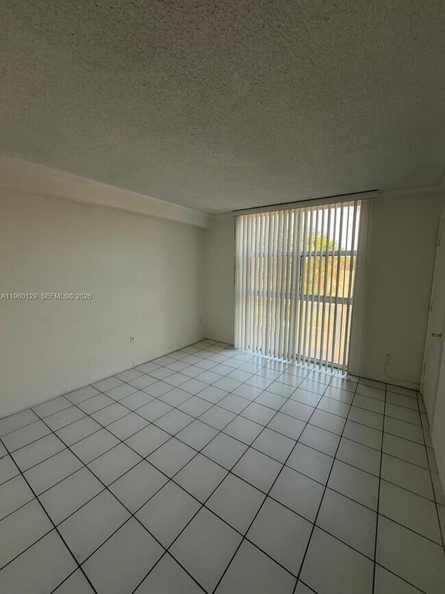 Building Photo - 11750 SW 18th St