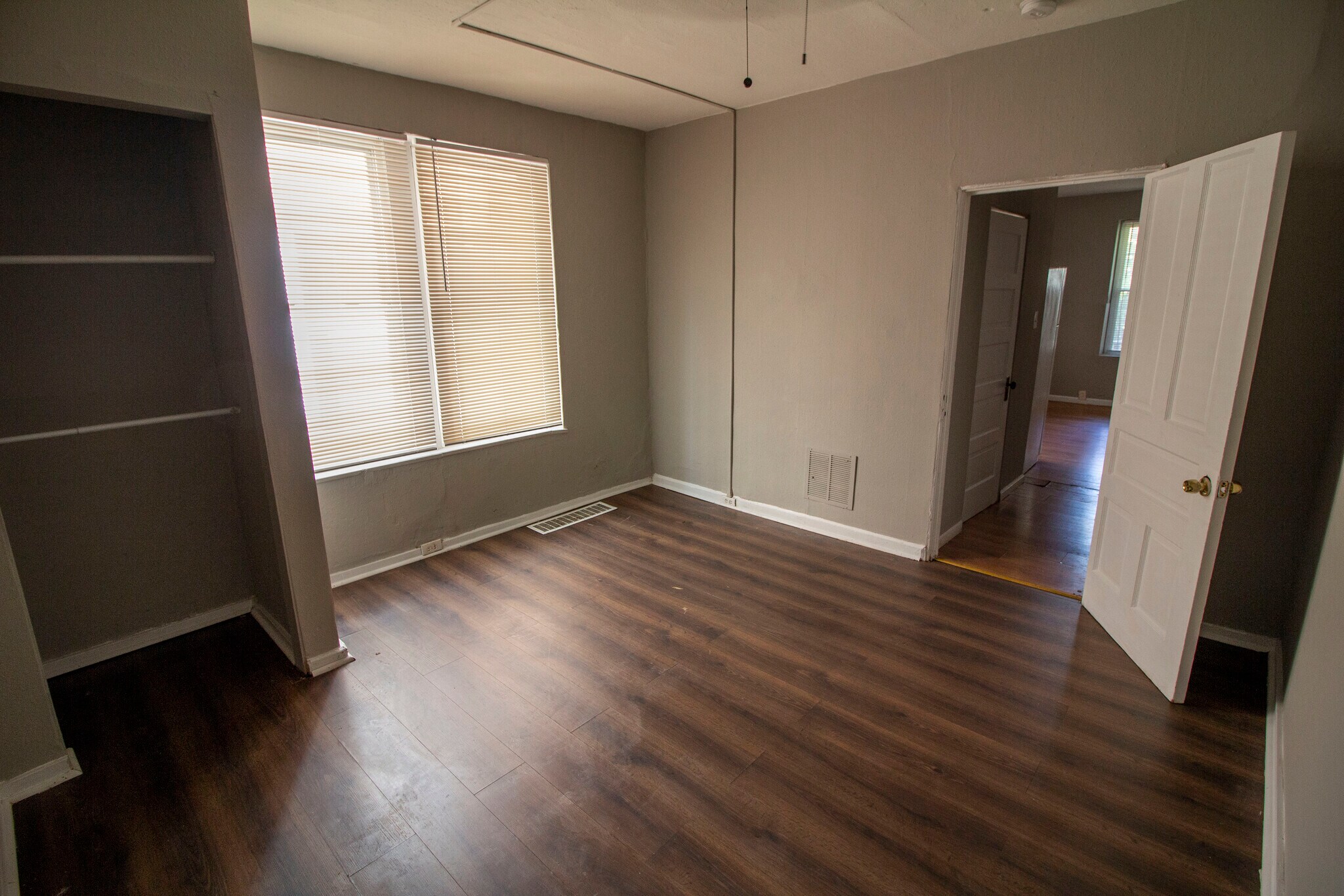 Building Photo - 2835 Miami St