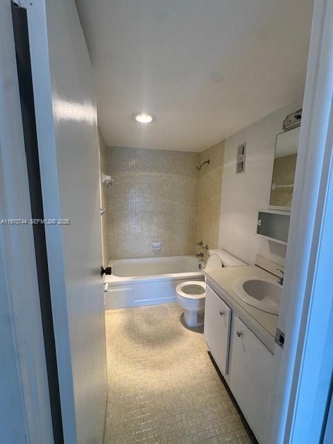 Building Photo - 2761 Taft St