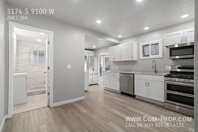 Building Photo - 3174 S 9100 W