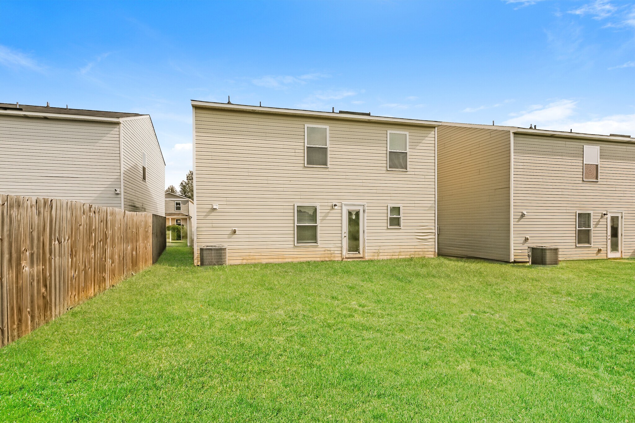Building Photo - 514 Spring Ln