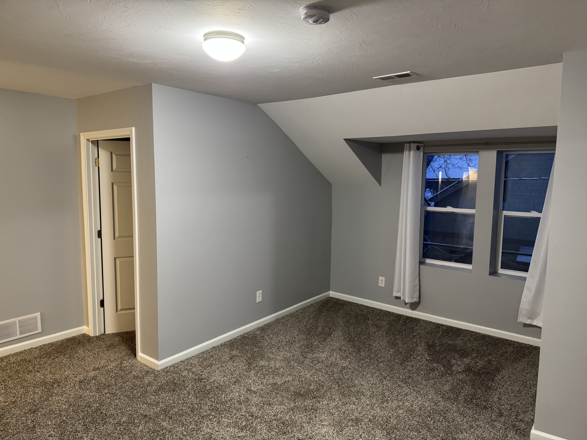 Bedroom 2b - 1062 Fountain St NE