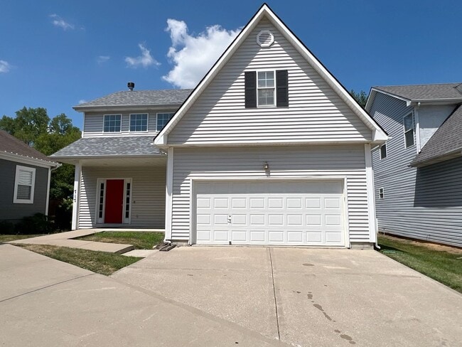 Primary Photo - COMING SOON: Charming 3-Bedroom Home with ...