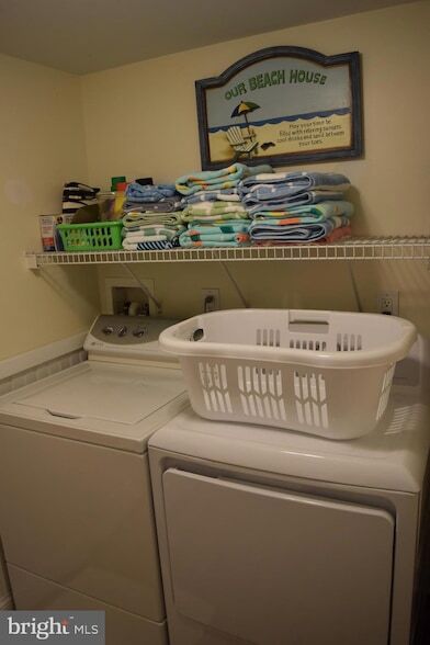 Building Photo - 205 W Brigantine Ave