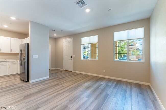 Building Photo - 3516 Punta Tersiva Ln