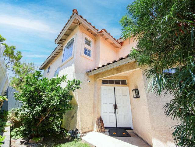 Building Photo - 1633 Calle Las Casas