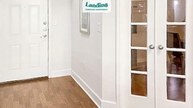 Building Photo - 3443 Kingsboro Rd NE