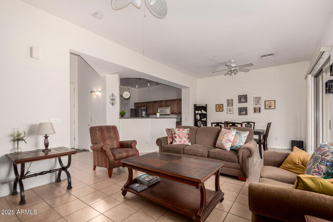 Building Photo - 1477 W Marlin Dr