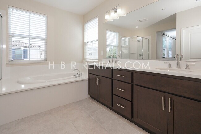 Building Photo - Modern 4-Bedroom Retreat in Mountain House...