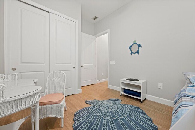 Building Photo - **AVAILABLE FOR THIS UPCOMING SEASON!! 4 M...