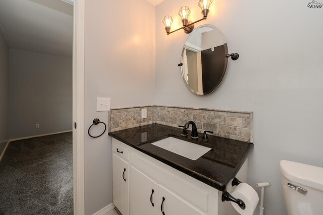 Building Photo - 9 Lackland Cir