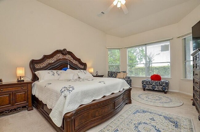 Building Photo - 1306 Ventura Canyon Dr