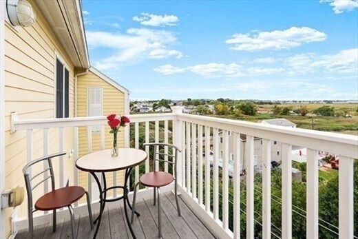Building Photo - 360 Revere Beach Pky