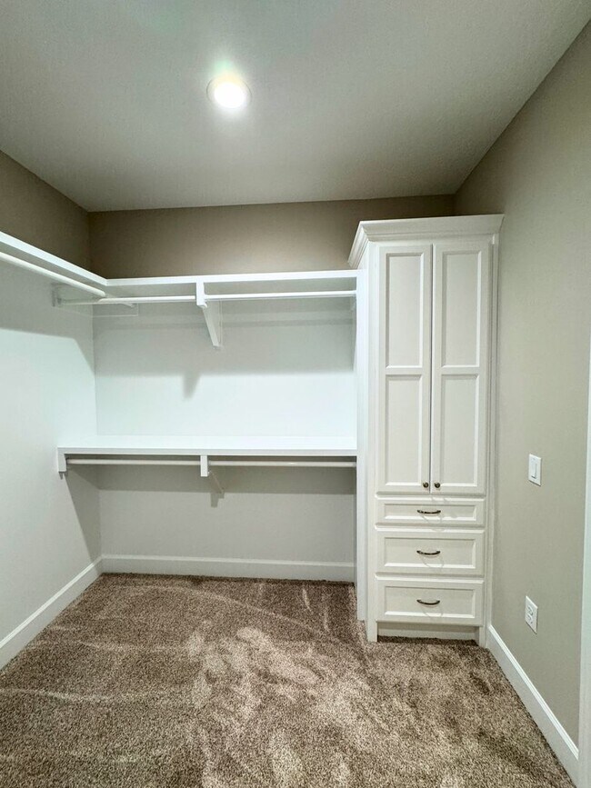 Building Photo - New construction 3 bedroom home!