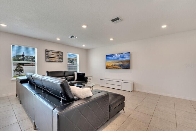 Building Photo - 900 Boca Vista Ct