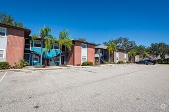 Building Photo - Lake Silver Apartments