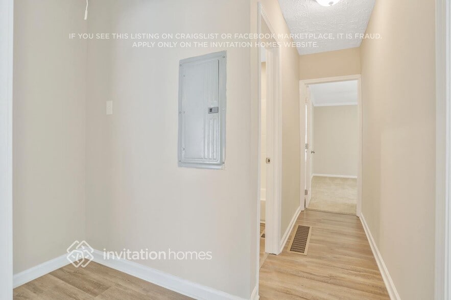 Building Photo - 411 Forrest Ridge Dr NW