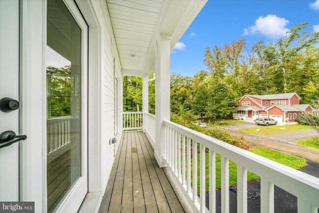 Building Photo - 801 Cedar Ave