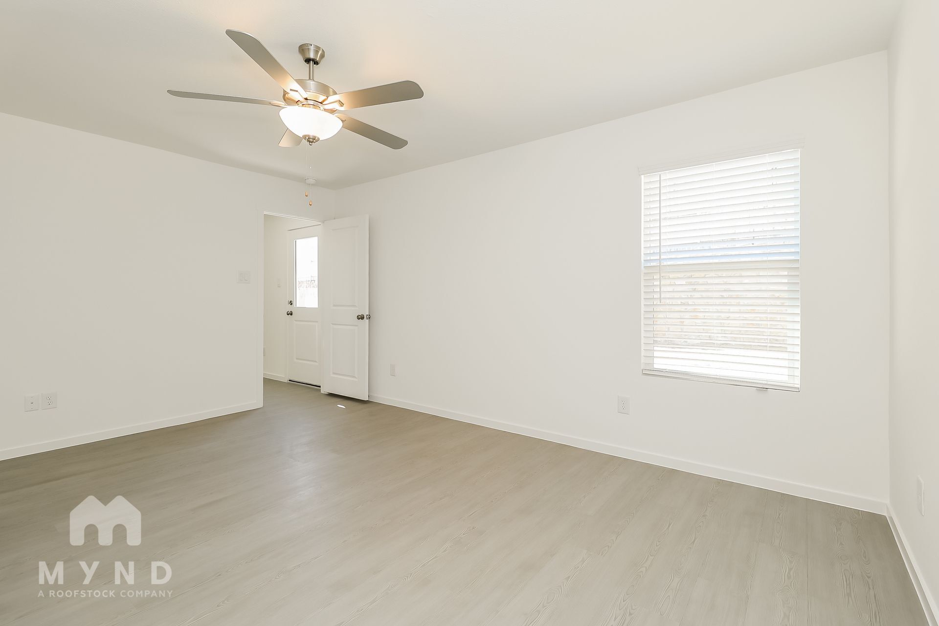 Building Photo - 2752 Ctr Crk Ln