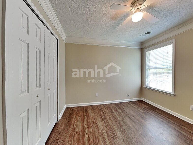 Building Photo - 101 Cobb Hall Ct