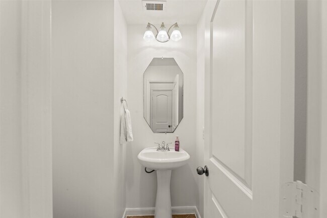 Building Photo - 3814 Hunters Gate Ct