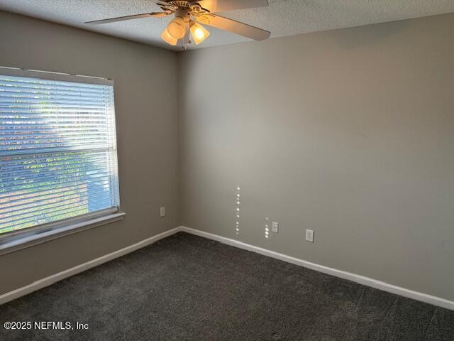 Building Photo - 2462 Bentwater Dr W