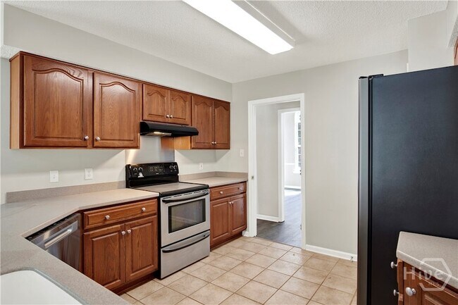 Building Photo - 387 Shady Hill Cir