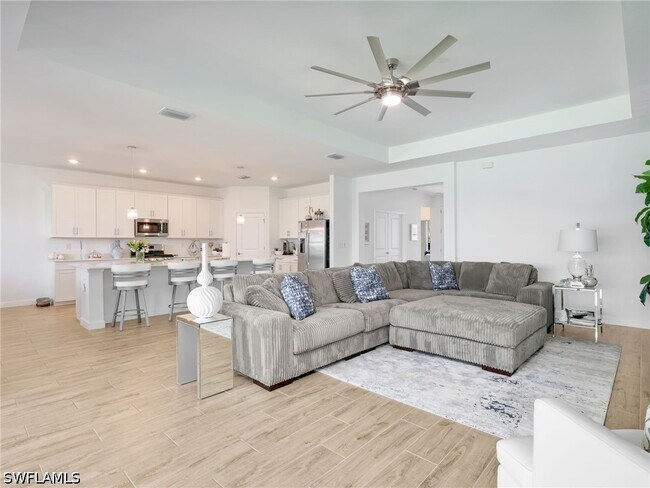 Building Photo - 18278 Ridgeline Dr