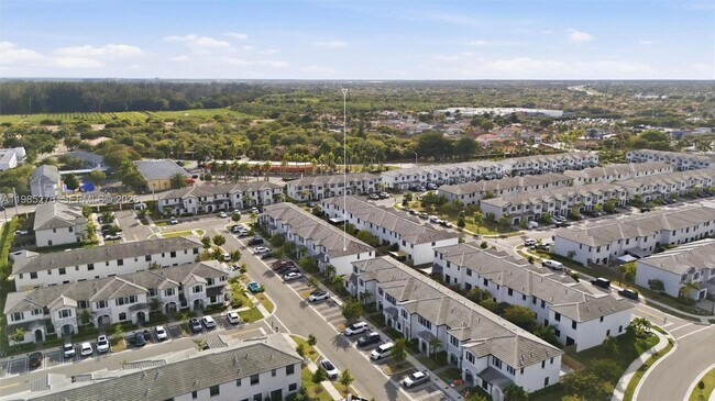 Building Photo - 28702 SW 133rd Ct