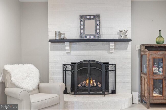 Building Photo - 12800 Turberville Ln