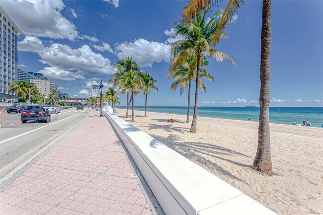 Building Photo - 209 N Fort Lauderdale Beach Blvd