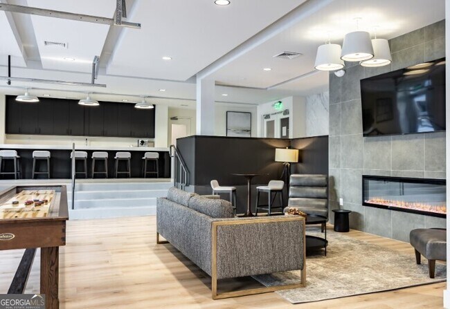 Building Photo - 750 Avondale Creek Dr.