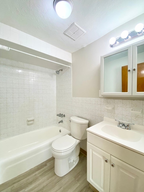 Building Photo - 128 Salem St