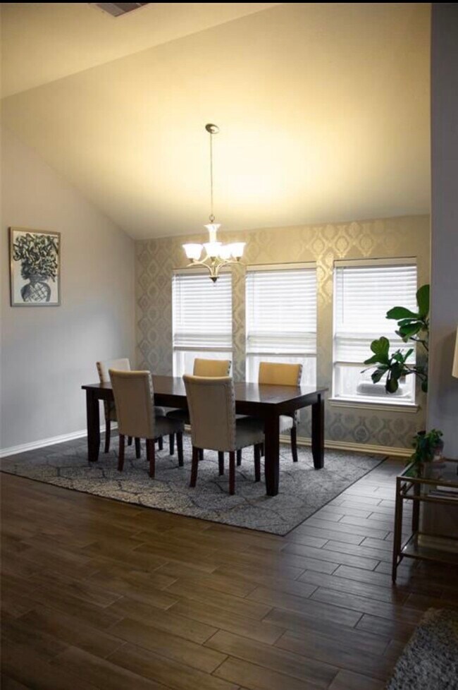 Building Photo - 9515 Arrowhead Terrace Ln