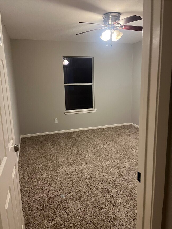 Building Photo - 5903 Bonners Park Ct