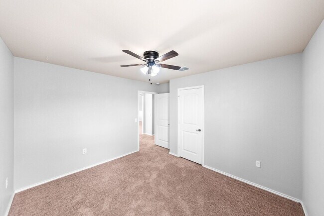 Building Photo - Welcome to The Bowen Floor Plan - 2 WEEKS ...
