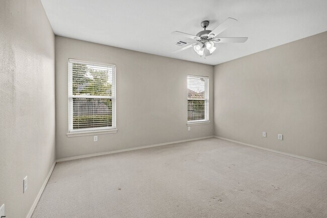 Building Photo - Great 3 Beds + 2 Baths Home with Solar Panels! Large Covered Patio!