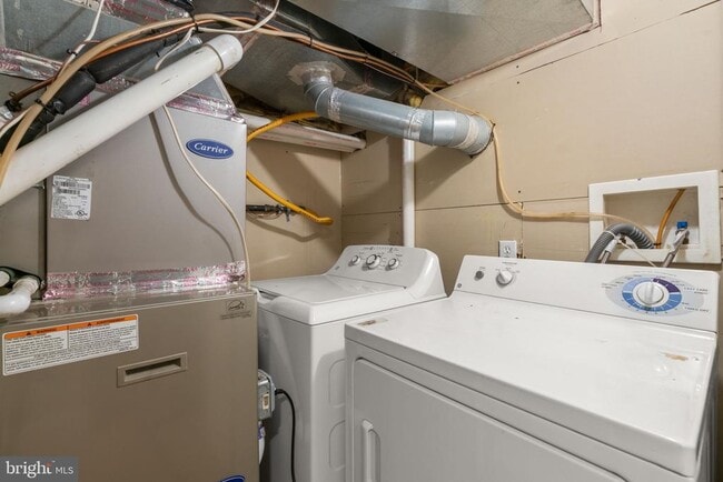 Building Photo - 1456 Battery Ave