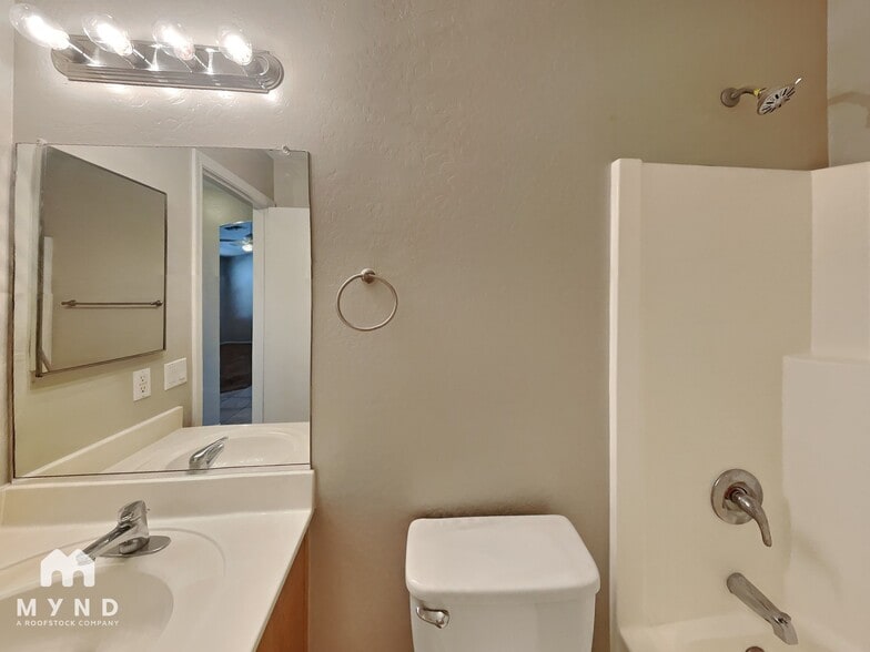 Building Photo - 33308 N Donnelly Wash Way