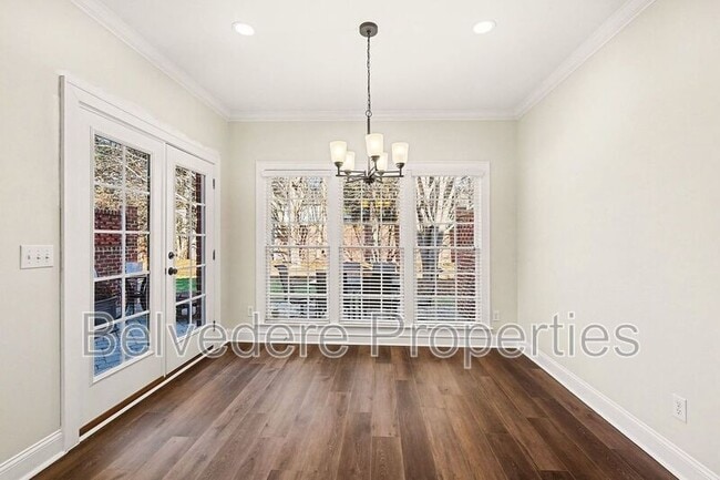 Building Photo - 5409 Ridingate Ct