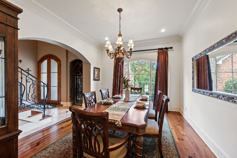 Building Photo - 118 W Bayou Pkwy