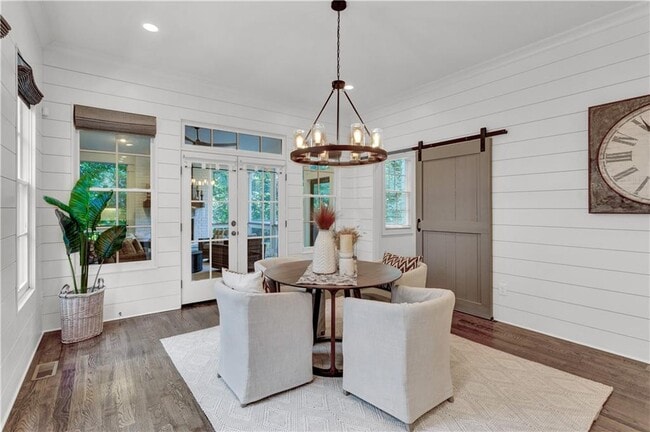 Building Photo - 3081 Rhodenhaven Dr NW