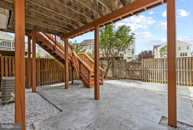 Building Photo - 22576 Welborne Manor Square