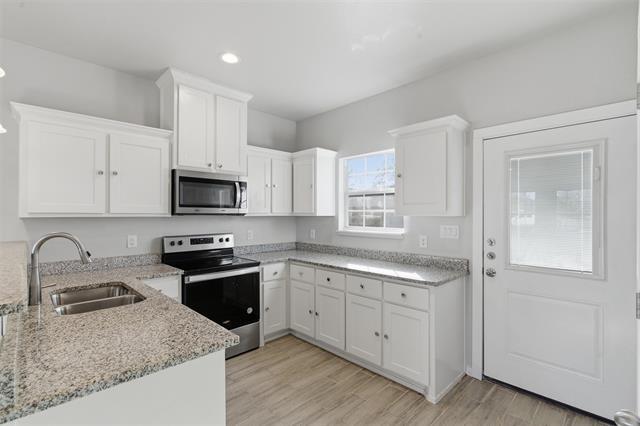 Building Photo - 4705 Washington St