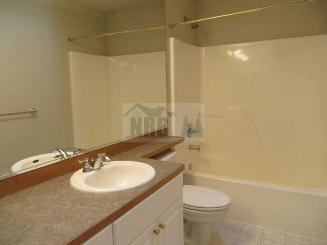 Building Photo - Enchanting, Elegant and Immaculate Home in...