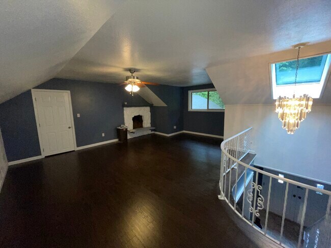 Building Photo - 5002 95th Ave W