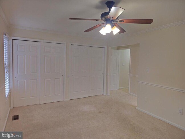 Building Photo - 6565 River Tweed Ln