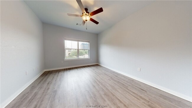 Building Photo - 2130 Crescent Pointe Pkwy