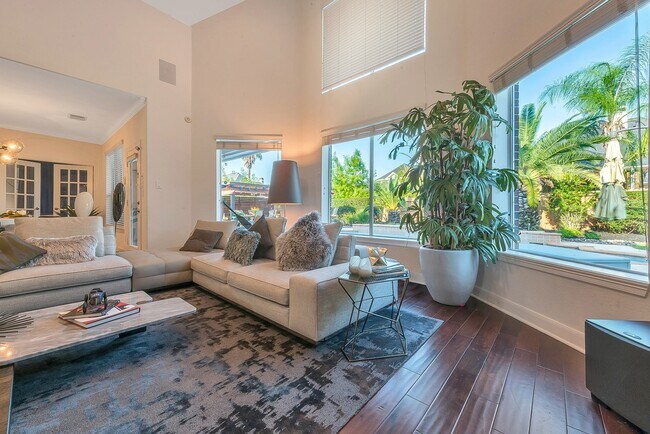 Building Photo - 6334 Collina Springs Ct