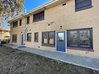 Building Photo - 2875 S Sherman St